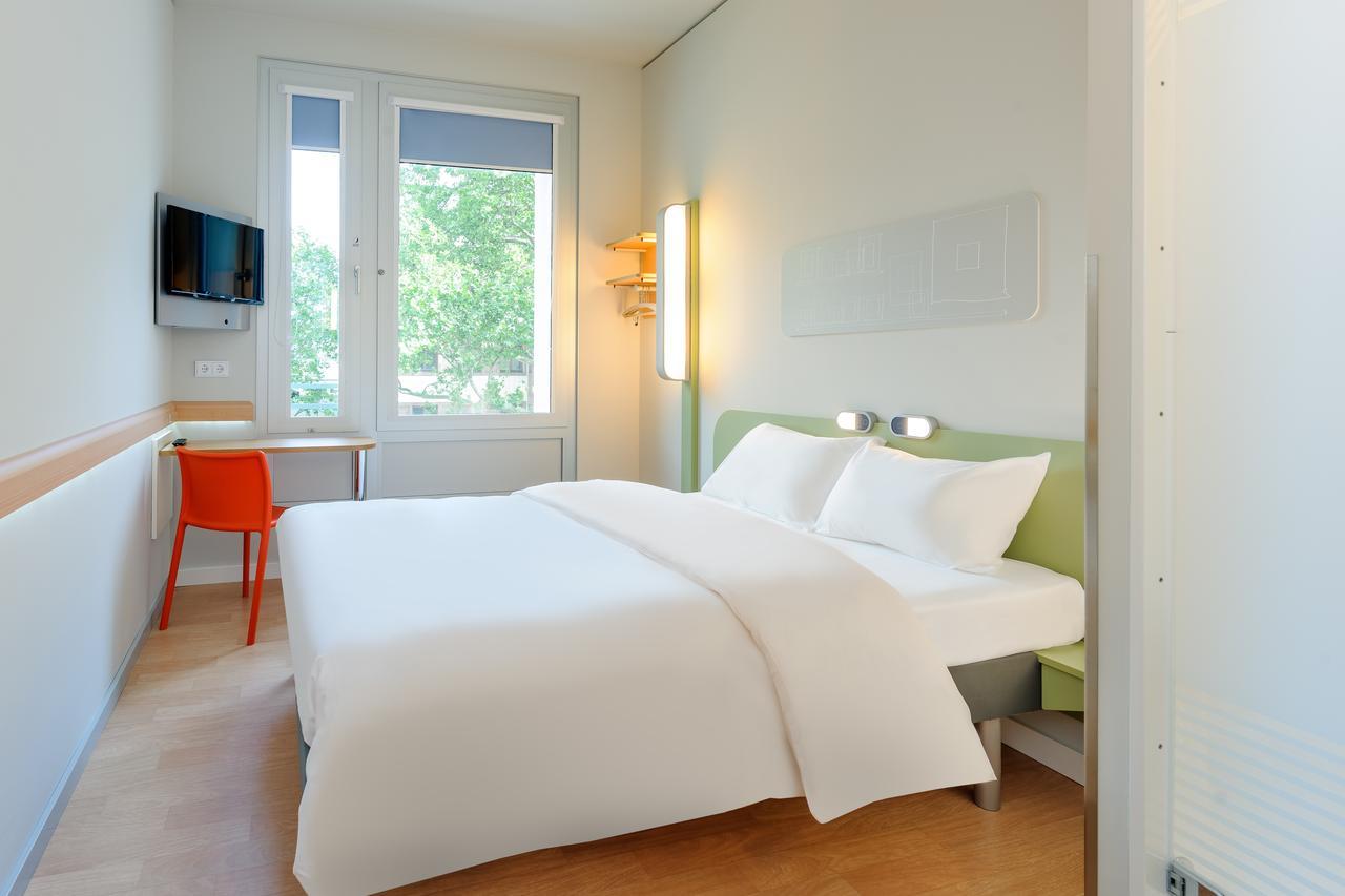 Ibis Budget Frankfurt City Ost Frankfurt nad Mohanem Exteriér fotografie